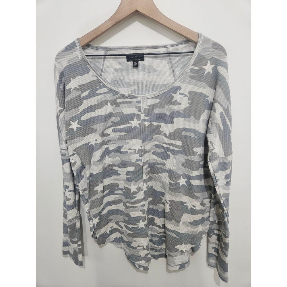 Lucky Brand Womens Camo Star Print Thermal Waffle Knit Top Grey White Large‎